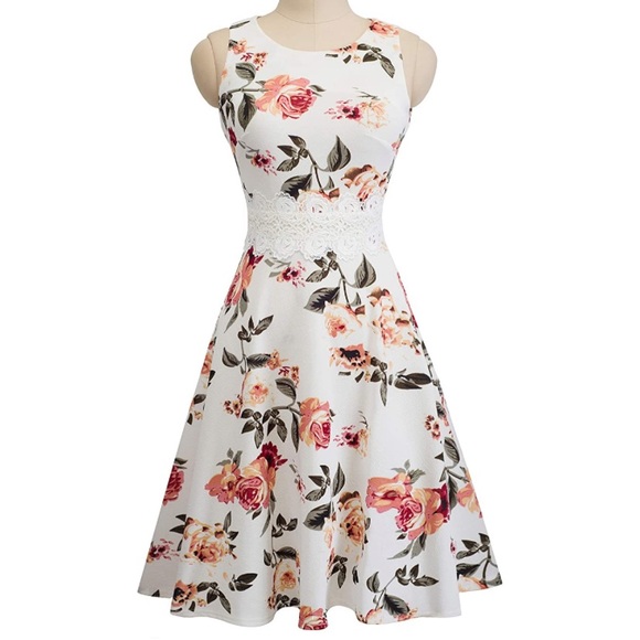 White Floral Cocktail Dress - Picture 2 of 6